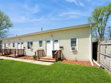 510 N 6th Ave E, Newton, IA 50208 - photo 2