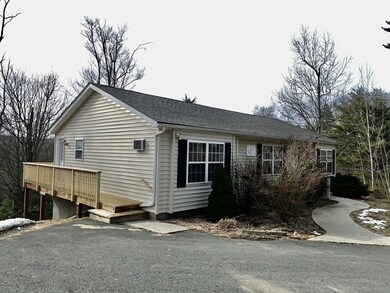 6 Sutter Ct, Hawley, PA 18428 - photo 5