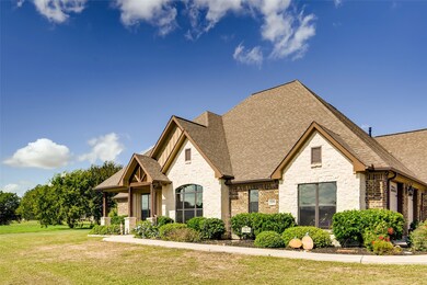 11818 Casadores Blvd, Needville, TX 77461 - photo 2