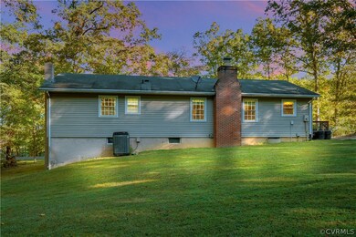 30280 Mine Run Rd, Locust Grove, VA 22508 - photo 2