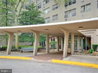 Radnor House unit 523, Bryn Mawr, PA 19010 - photo 2