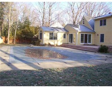 Swimming Pool/Hot Tub/Sauna.