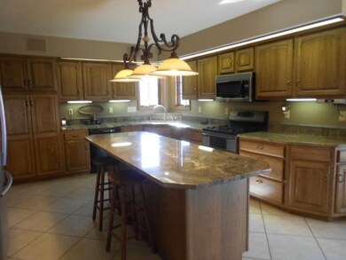 Under soffit and cabinet lighting, corner sink ove