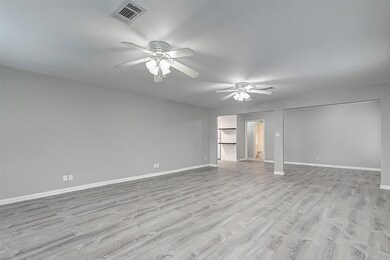 2533 Arlington St, Houston, TX 77008 - photo 6