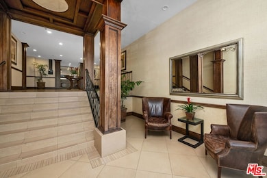 1040 4th St unit 108, Santa Monica, CA 90403 - photo 3