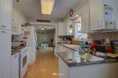 unlisted-address, Longview, WA 98632 - photo 5