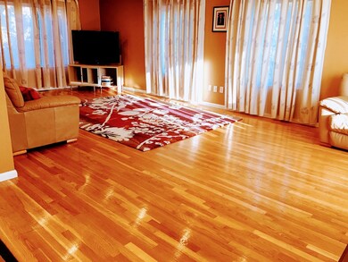 204 Lagrange St unit 15A, Chestnut Hill, MA 02467 - photo 6