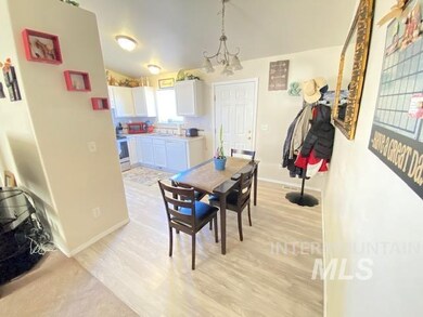 1006 21st Ave E, Jerome, ID 83338 - photo 3