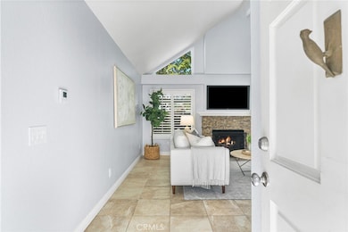 21765 Alderbrook unit 14, Mission Viejo, CA 92692 - photo 3