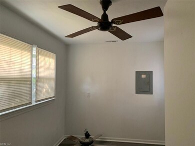 724 Cardover Ave, Chesapeake, VA 23325 - photo 5