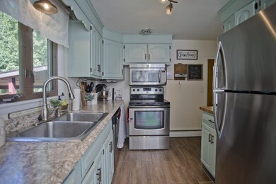 20 Donlyn Dr, Chicopee, MA 01013 - photo 4