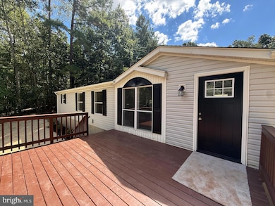 34112 Indiantown Rd, Locust Grove, VA 22508 - photo 2