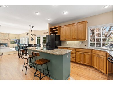 5736 SW Kruse Ridge Dr, Portland, OR 97219 - photo 7