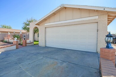 8733 W Whitton Ave Phoenix AZ 85037 XXX-