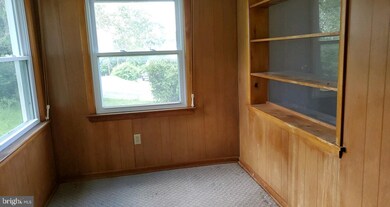 49 Waterfall Rd, Chester Gap, VA 22623 - photo 5