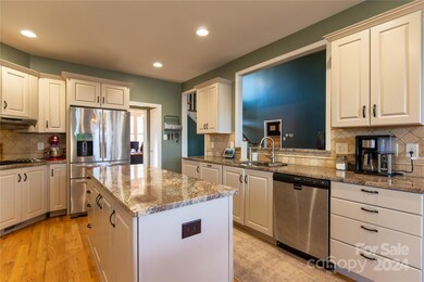 Gourmet Kitchen with Island