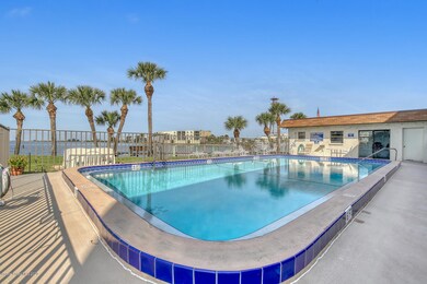 3833 S Banana River Blvd Unit-large-023-