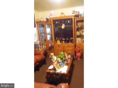 223 S 4th St, Reading, PA 19602 - photo 5