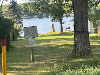 Walking distance from property