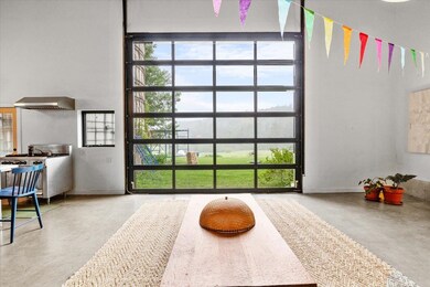 115 E Hill Rd, Richmond, VT 05477 - photo 6