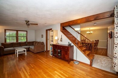 22 Webb St, Lexington, MA 02420 - photo 2
