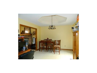 113 W Laredo Trail, Raymore, MO 64083 - photo 7