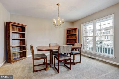 6318 Pitch Pine Ct, Sykesville, MD 21784 - photo 5