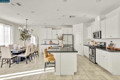 5487 Alvar Loop, Antioch, CA 94531 - photo 6