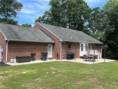 9555 Taylors Grove Rd, Quinton, VA 23141 - photo 2