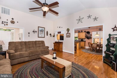 5873 Mineral Hill Rd, Sykesville, MD 21784 - photo 5