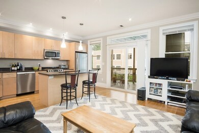 580 E 3rd St unit 2, Boston, MA 02127 - photo 4