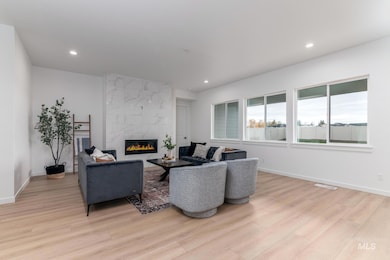 1343 W Thoroughbred St, Middleton, ID 83644 - photo 2