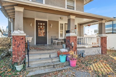 916 SW Polk St, Topeka, KS 66612 - photo 4