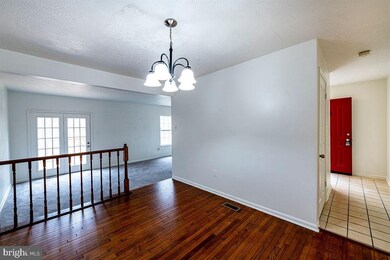 9410 Loch Leven Ct, Laurel, MD 20723 - photo 6