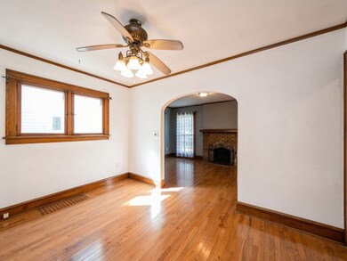 1811 2nd St SW, Cedar Rapids, IA 52404 - photo 5
