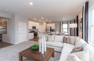 Photos shown may be an artist rendering, model home, or of the same model but located in a different Lennar subdivision due to current construction stage.