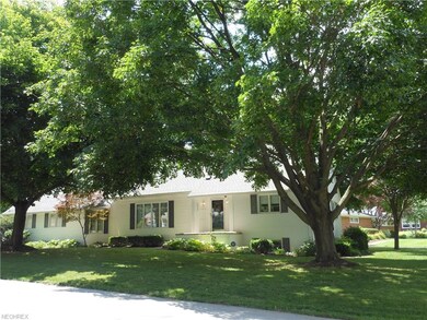 Beautiful corner lot with great curb appeal! 5 pos