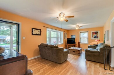 809 Timken Dr, Henrico, VA 23229 - photo 3