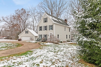 858 Old Mill Stream Ln, Shepherdsville, KY 40165 - photo 4