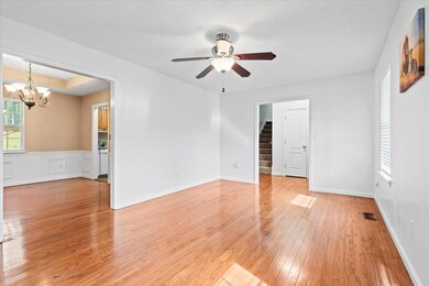 06-Living Room