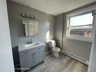 133 Susquehanna Ave, Olyphant, PA 18447 - photo 5