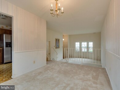 6011 Sweet Dale Ct, Springfield, VA 22152 - photo 6