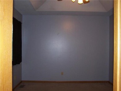 207 SW 24th St, Oak Grove, MO 64075 - photo 7