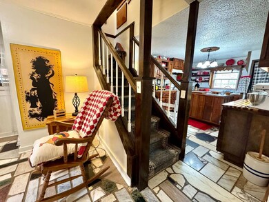 53 Chandler Branch, Walton, WV 25286 - photo 4