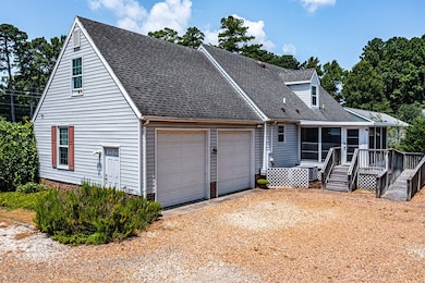 143 Sutton Ave, Reedville, VA 22539 - photo 4