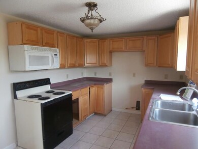 64 Finn Parker Rd, Gorham, ME 04038 - photo 5