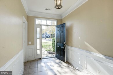 14705 Potomac Branch Dr unit 3, Woodbridge, VA 22191 - photo 2