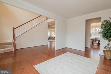 2206 Viola Ln, Gambrills, MD 21054 - photo 6