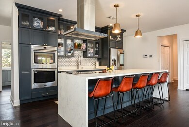 2221 Stokes Ln, Alexandria, VA 22307 - photo 7