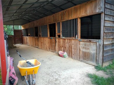 860 Nc Highway 62 W, Greensboro, NC 27406 - photo 3